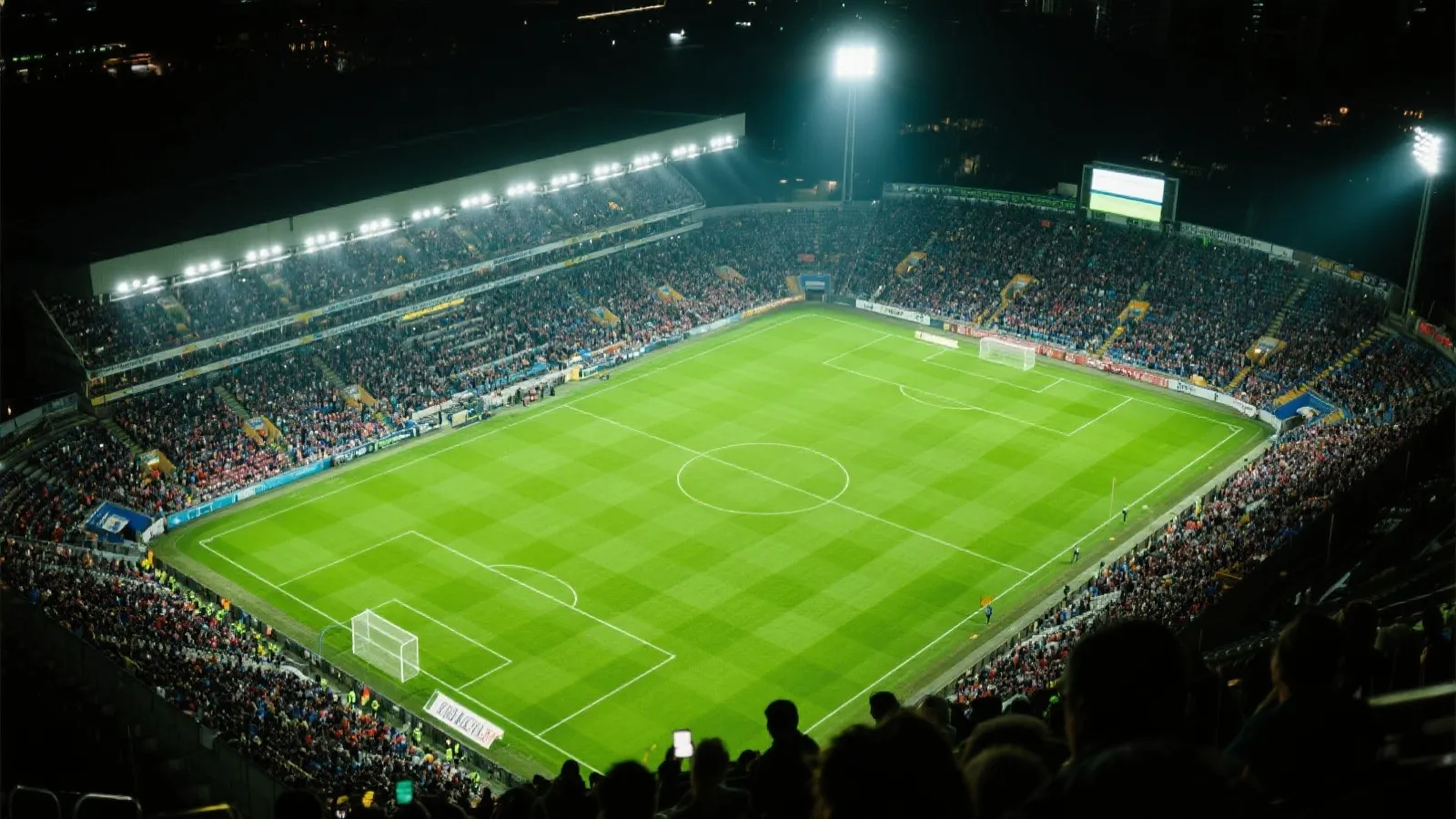 亚冠联赛球场夜景