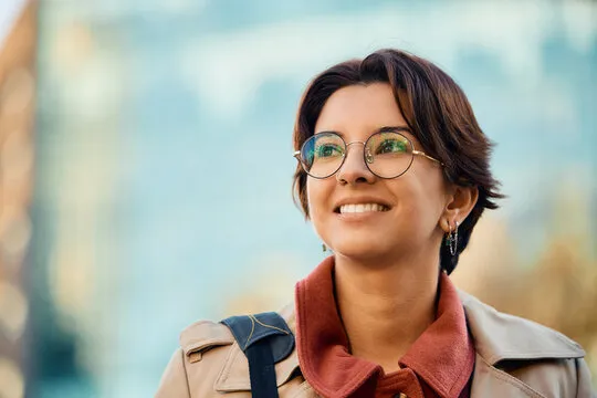 专注体育内容服务的团队人物形象示意